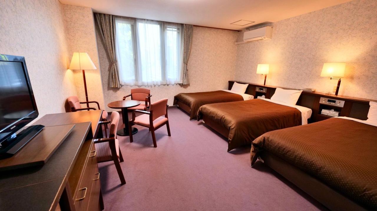 Hotel Oak Forest Hakuba Bagian luar foto