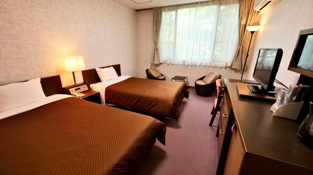 Hotel Oak Forest Hakuba Bagian luar foto