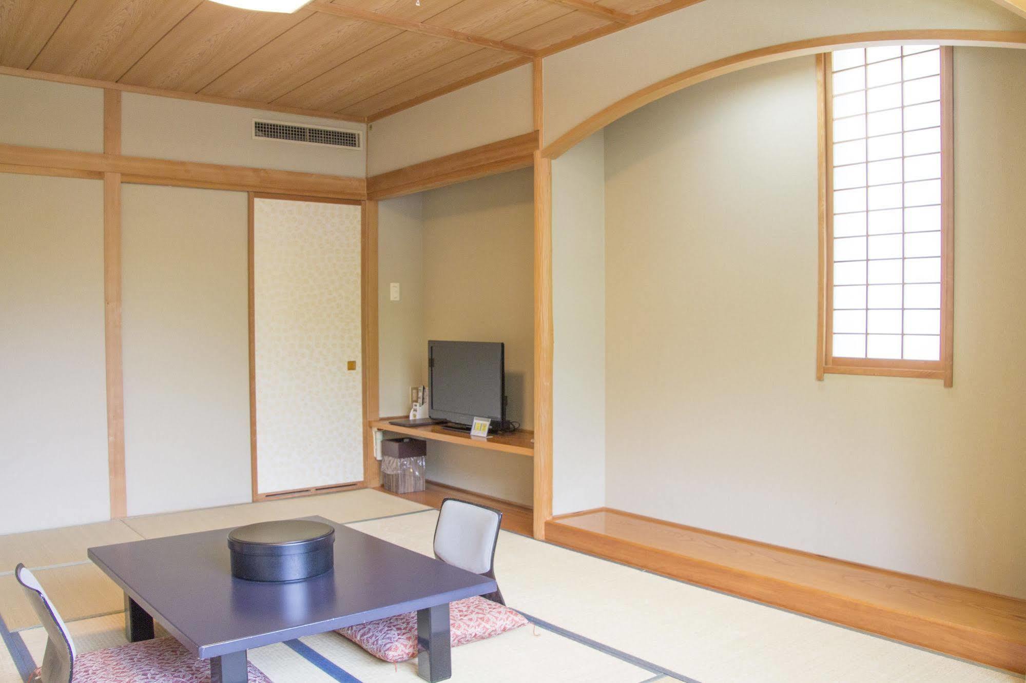 Hotel Oak Forest Hakuba Bagian luar foto