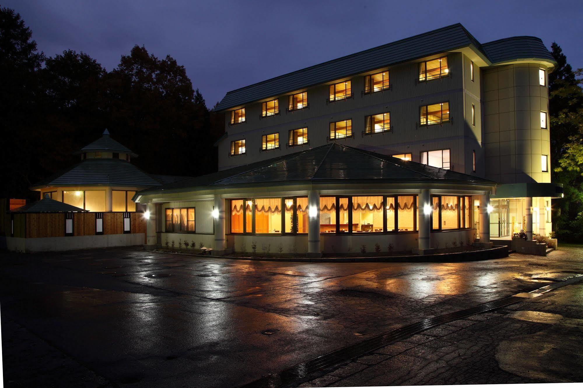 Hotel Oak Forest Hakuba Bagian luar foto