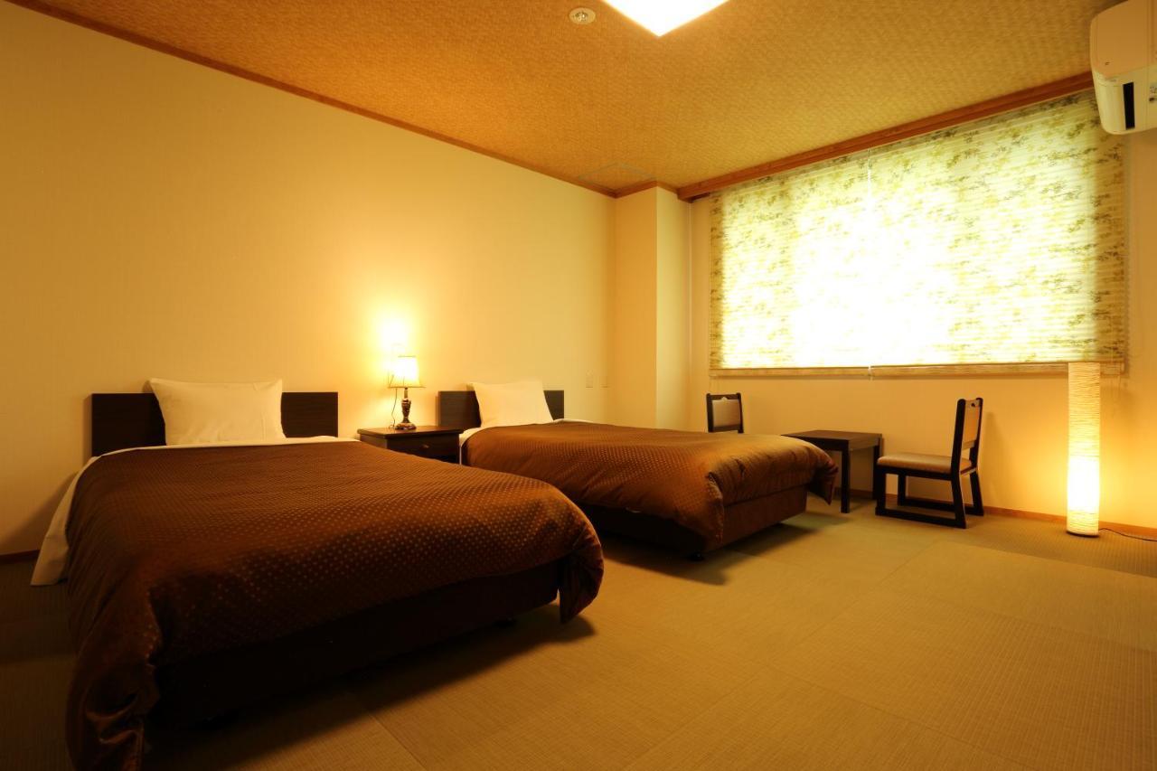 Hotel Oak Forest Hakuba Bagian luar foto
